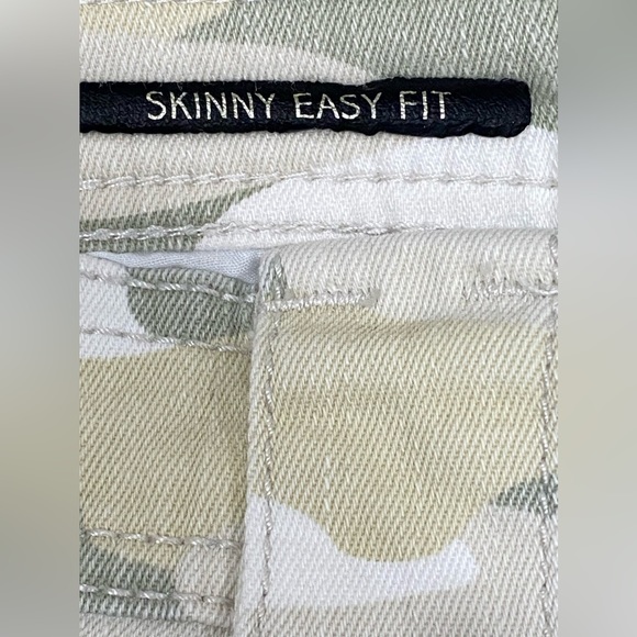 Seven 7 Camouflage High Waist Ripped Skinny Easy fit jeans Beige Green / Cream 6 - Picture 12 of 16